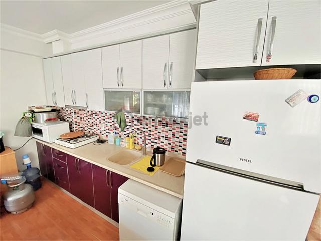 Güre’de Gültaş Emlaktan Satılık Deniz Manzaralı, Geniş Bahçeli 6+1 Villa 5