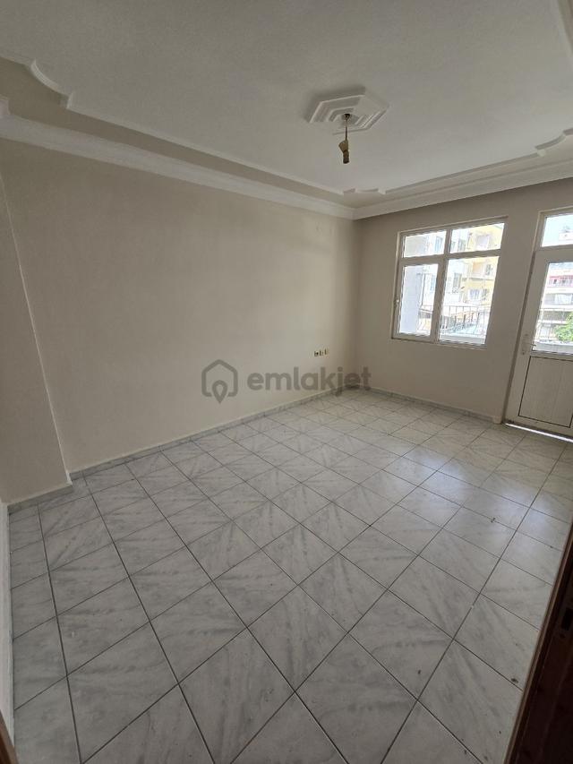 Sönmez Gayrimenkul`den Çarşı Merkezinde 3+1 Kiralık Daire 5