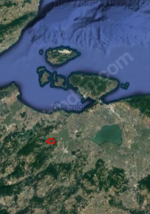 Balıkesir Bölgesinde 6662 M2 Doğayla İç İçe 4