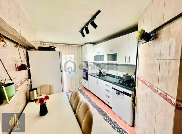 Zerdalitepe'de Ağız Diş Hastanesi Yakını Kat Konumlu 2+1 Daire 3