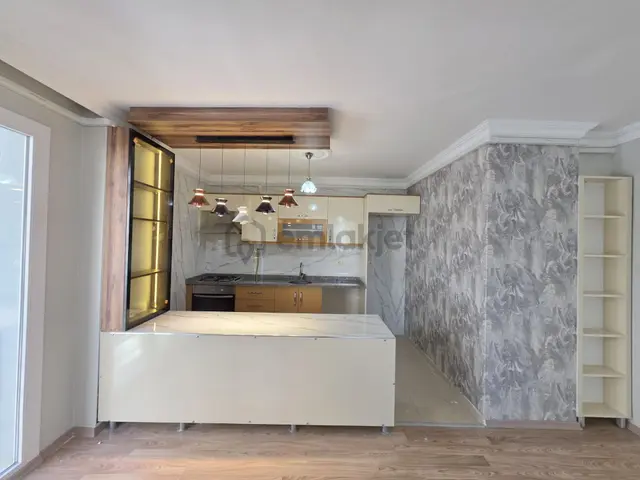 ▇altınkum'da Arakat Ön Cephe Asansörlü Geniş 1+1 Daire 1