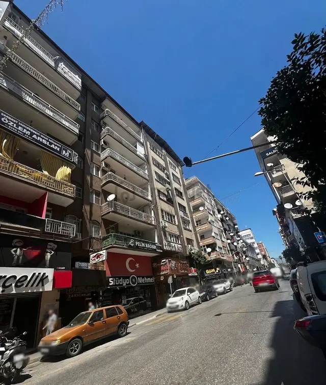 Nazilli Hürriyet Caddesinde Harika Lokasyonda Yatırımlık Fırsat 2