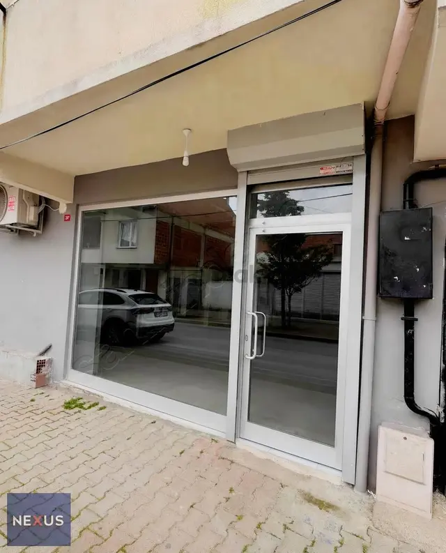 Sultanbeyli Hamidiye Mah Kiralık 30 M2 Dükkan 3