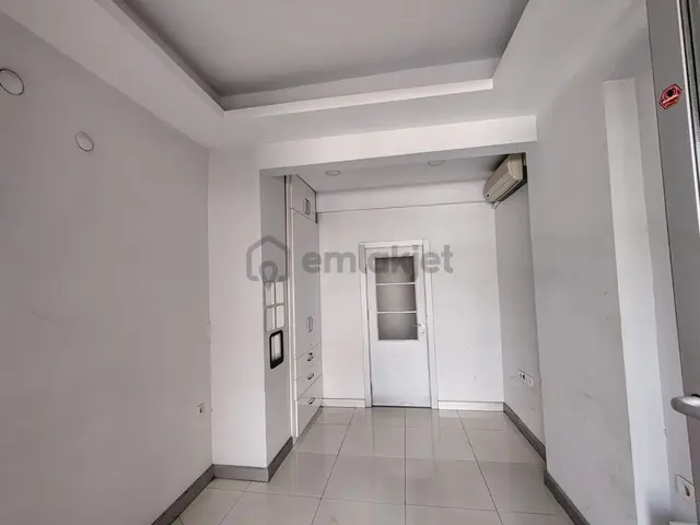 Ayrancı Mahallesi’nde Kiralık 25 M² Bakımlı Dükkan 4