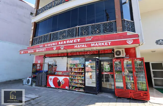 Şemşiyeli Sokakta Devren Kiralık Dükkan 100m² 5