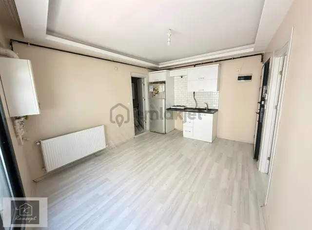 Konsept'den Ünivesite Kampüs Karşısı-doğalgazlı-1+1 Kiralıkdaire 1