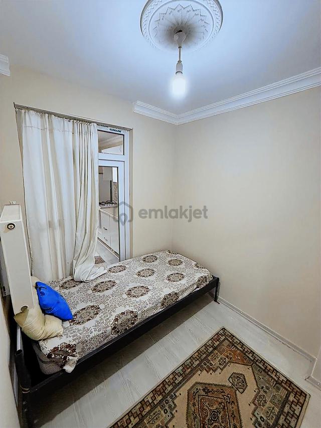 Baran Emlak'tan İpekyolu Hafiziye'de 1+1 Eşyalı Daire Satılık 5