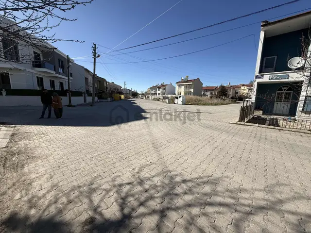 Uydukent Filli Kavşak Yakını Komple Satılık Bina 3