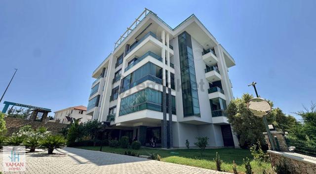 Alanya Oba'da Lüx Site İçerisinde Satılık Çok Geniş 3+1 Daire 1
