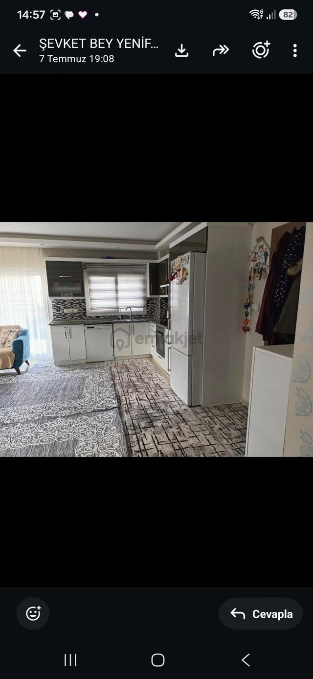 Yeni Foça Merkez 'de Satılık 2+1 Ara Kat Daire 4