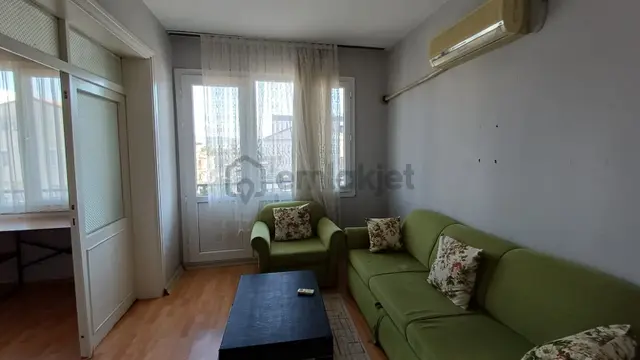 Kızılay Mahallesi Buz Pisti Karşısı Eşyalı Kiralık 2+1 Daire 2