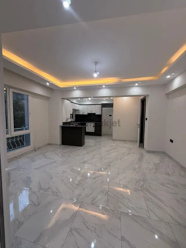Kadınlar Denizi Mah.plaja 700 Mt Asansörlü 3+1 Ebeveyn Banyolu 5