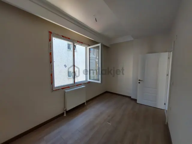 Ayışığından Medicana Hastanesine Yakın 1+1 Kiralık Daire 3