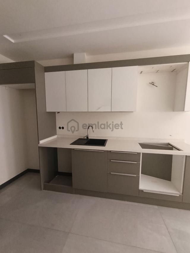 Binax Bakırçay Dan Sıfır Köşe İzban Yakını 1+1 Daire 2