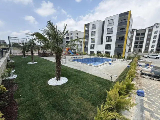 Kayapada Bahçe Kullanımlı 2+1 Site İçi Satılık Sıfır Daire 1