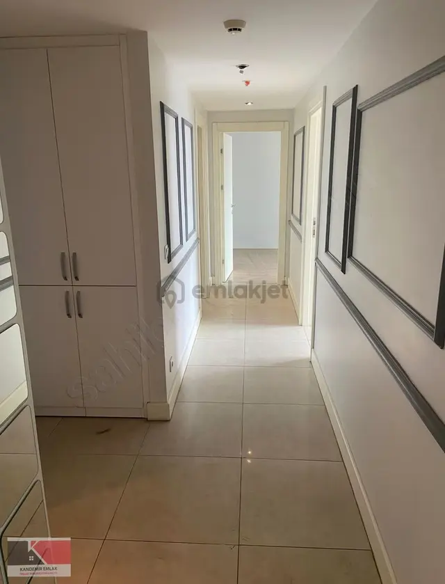 Kandemir Emlaktan Batışehirde Kiralık Daire 2.5+1 A2 Blok 5
