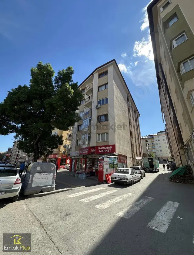 Emlak Plus'tan Mevlana Caddesinde Kiralık Asansörlü 3+1 1