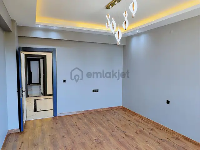 ***güven Emlaktan Taşınmaya Hazır Süper Lüks Daireler*** 2