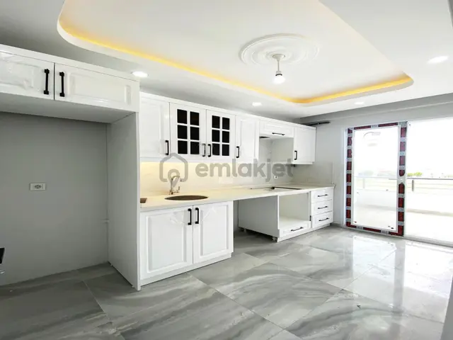 Nes Yapı'dan Avcılar'da Deniz Manzaralı Sıfır Ara Kat Lüx Daire!!! 2