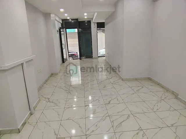 Molla Gürani Metro Durağı Yanı Kiralık Dükkan 3