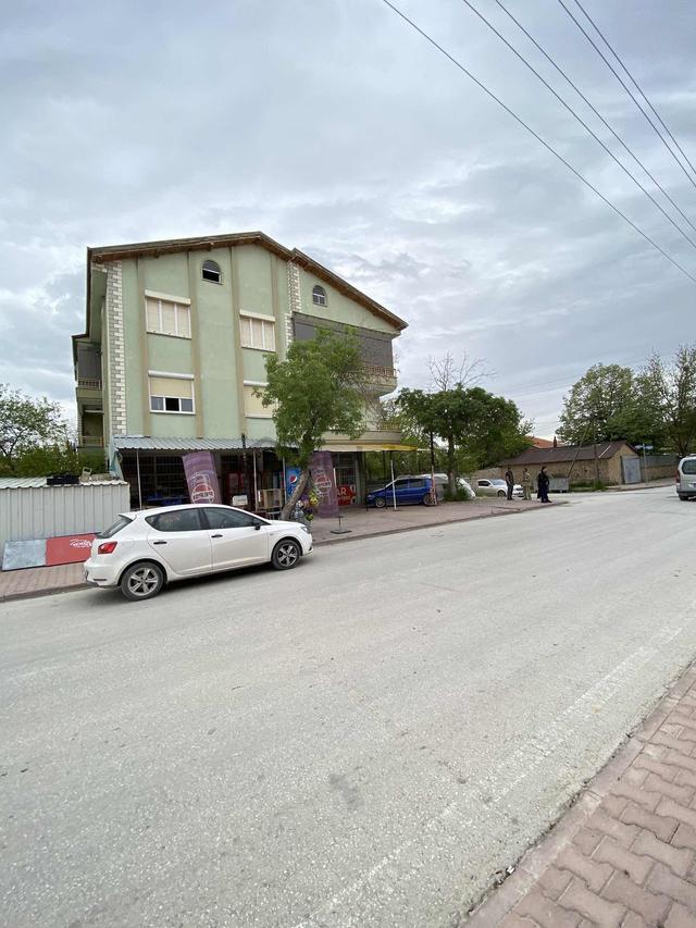 Altyol Yakını 60 M2 Dükkan Satılık Karşıs Okul Karaman Yoluna 60 5