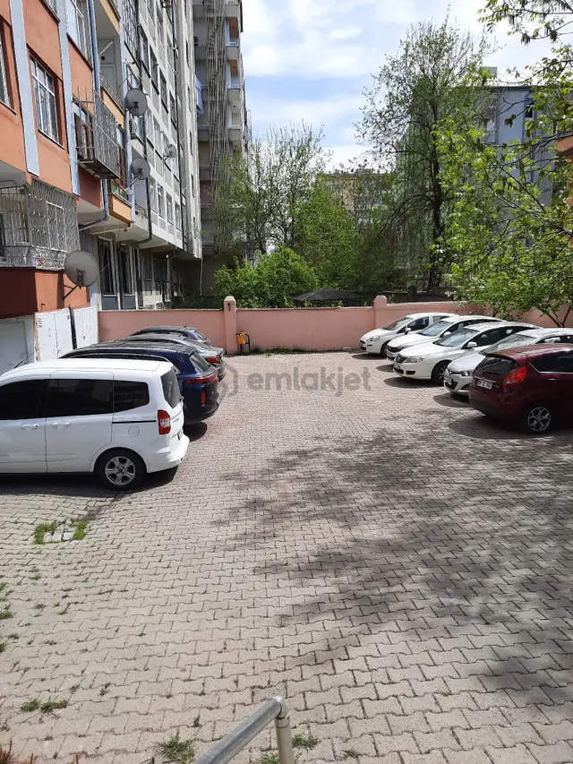 Kocasinan İstasyon Cd Kiralık Ofis İşyeri Krediye Uygun Cadde Üzeri 2