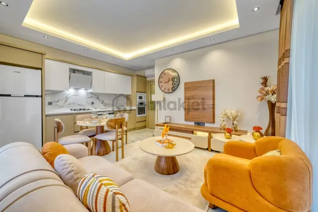 Alanya Merkez Güllerpınarı’nda Sosyal Alanlı Sitede 2+1 Satılık Daire 1