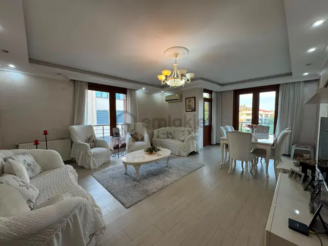 Bahçelievler Merkz Satılık 3+1 Muhteşem Sitede Daire. Vizyon 2