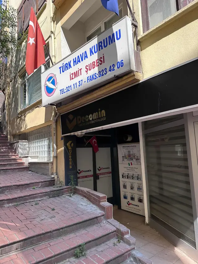 Arkun Gayrimenkul'den İzmit Çarşı Merkezde Satılık Dükkan 4