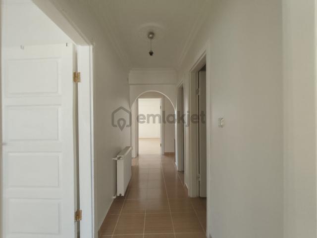 Yılmaz Gayrımenkulden 2.katta 3+1 130 M2 Geniş Daire 3