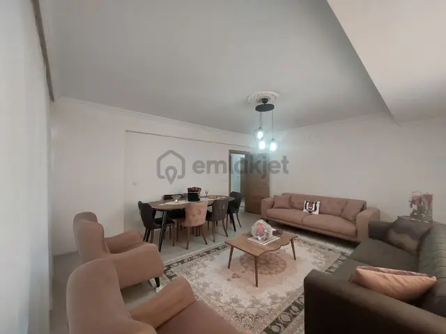 Emlak Dünyasından İnalı Mah. De Satılık Daire 1