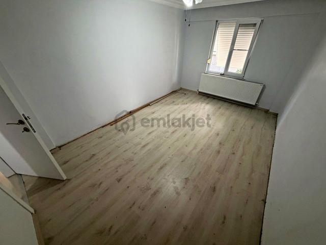 Aktif'ten Akçay'da Satılık 3+1 Ön Cephe Arakat Masrafsız Çift Wcli Geniş Daire 4