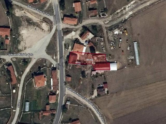 Recep Ümit'ten Şükranlı Köy İçinde Satılık 1 Dönüm Arsa İçinde Ev Samanlık Müşemilat 3