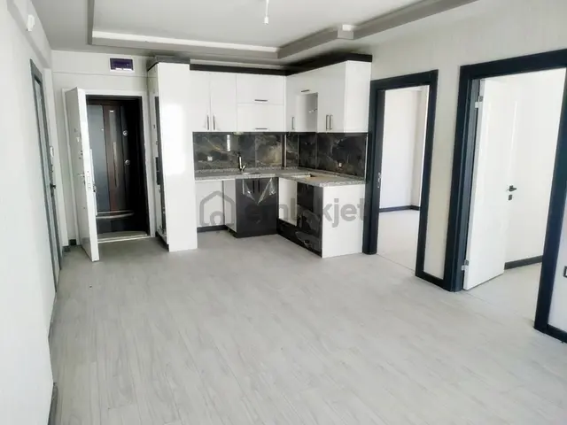 Esenboga Merkezde 2+1 Katta Krediye Uygun İskanlı Oturuma Hazır 1