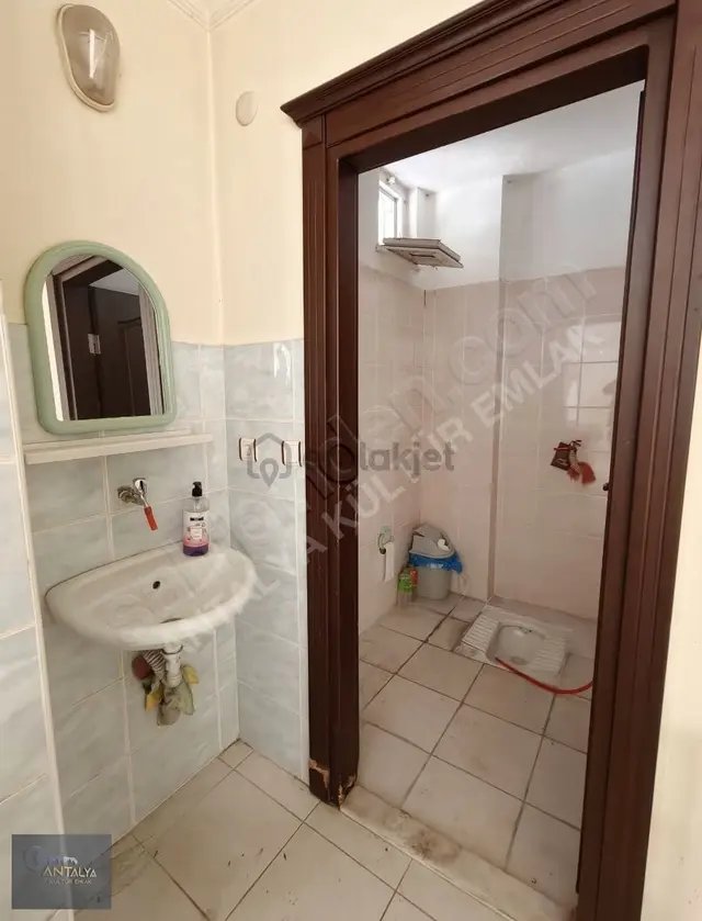 Yeni Mahallede Cadde Üzeri Okullar Karşısı 169m2 Kiralık Dükkan. 5
