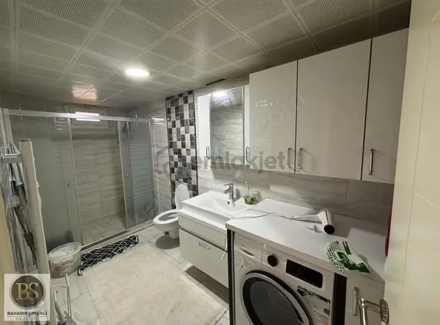 Bahadır Şimşirli'den Havuzlu Sitede Kiralık 2+1 Daire 3