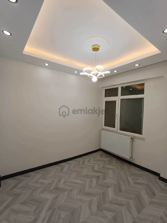 Samsun İlkadım Selahiye Mahallesinde Kat Tapulu İçi Sıfır Yapılı 3+1 Satılık Daire 2