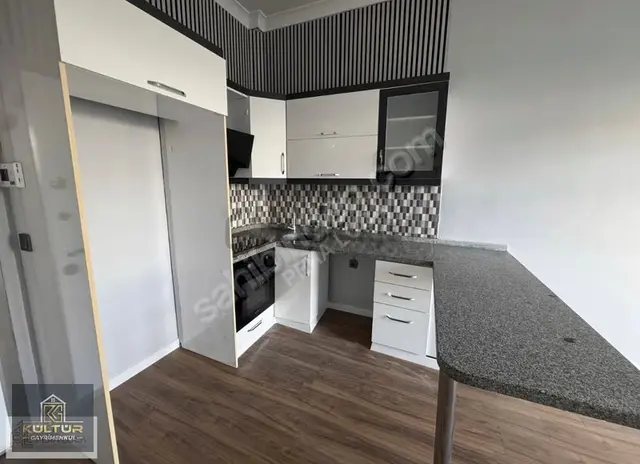 Kiralık Çakırlar Bakan Towers'de İçerisi Sıfır Ayar Yapıda 1+1 5