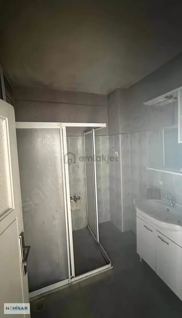Hisardan Kaçırılmayacak Fırsat Şehir Merkezinde 2+1 3