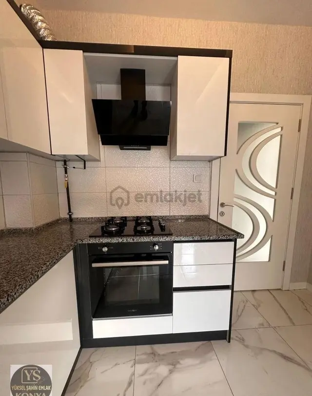 Yüksel Şahin'den Selahaddin Eyyubi'de 3+1 Bakımlı 2 Yaş Satılık Daire 2