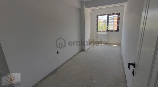 Menemen Devlet Hastanesi Yakını 2+1 Kapalı Mutfak Sıfır Daire 3