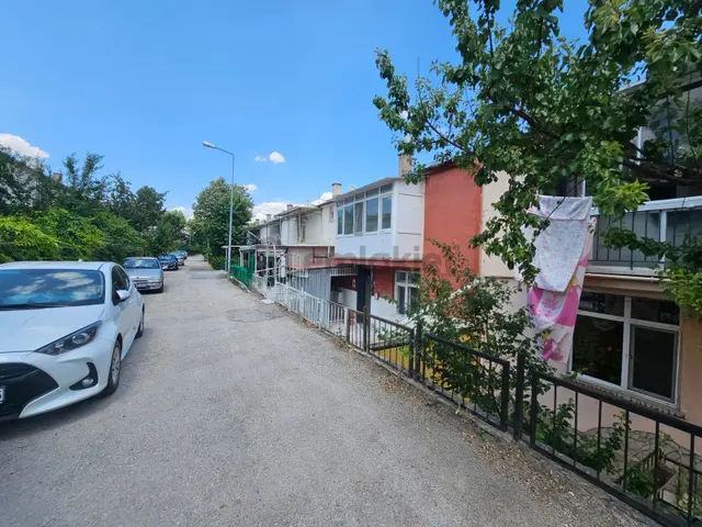 Şimşek'ten Batıkent Uğur Mumcu 3+1+ Depolu Müstakil Tripleks 1
