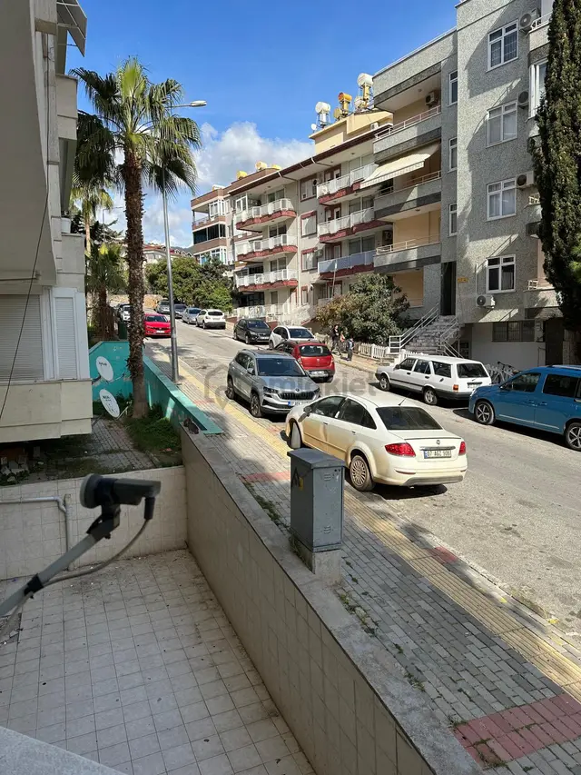 Alanya Otogar Civarı Kiralık 1+1 Daire 1