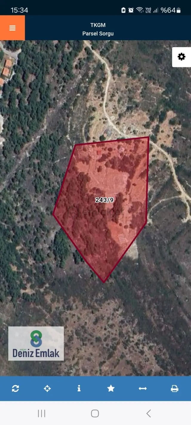 Denizden Çeşme Germiyanda Deniz Manzaralı Satılık 200 M2 Tarla. 4