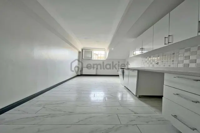 Akay Yapı Dan Acill Satılık Daire 4