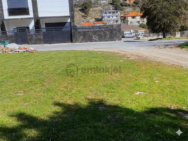 Bornova Çamiçi Mahallesi Satılık Villa Arsası 3