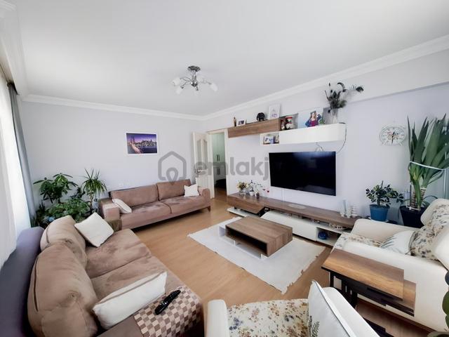 Kuşadası Merkezde Satılık 3 Oda 1 Salon Daire 5
