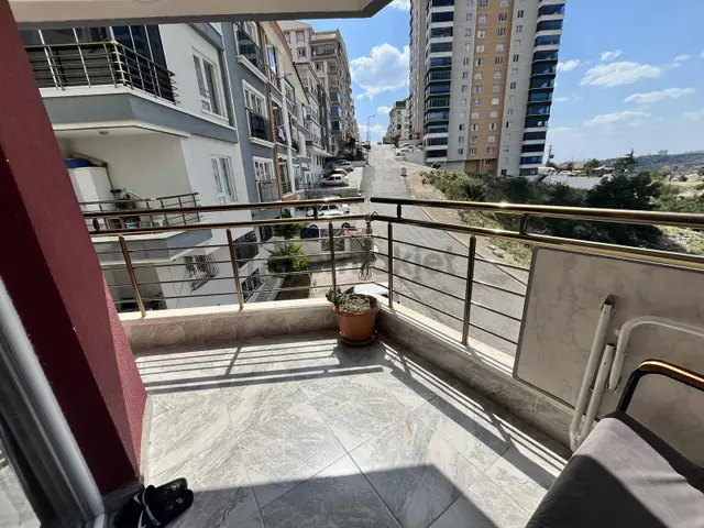 Avantaj'dan Küçük Kayaş'ta Ultra Geniş 3+1 Ebeveyn Banyolu Daire 4