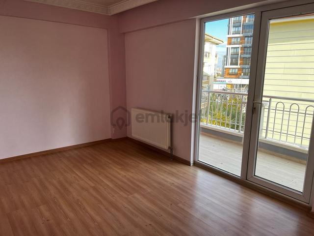 Afyon Özsu Emlak'tan Uydukent Te Kiralık 4+1 Daire 2