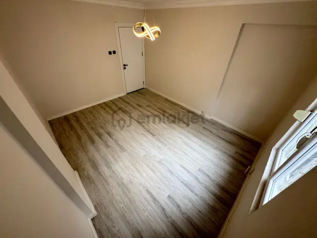 Referans'tan Akçay'da Ara Kat Full Yapılı 2+1 Daire 3